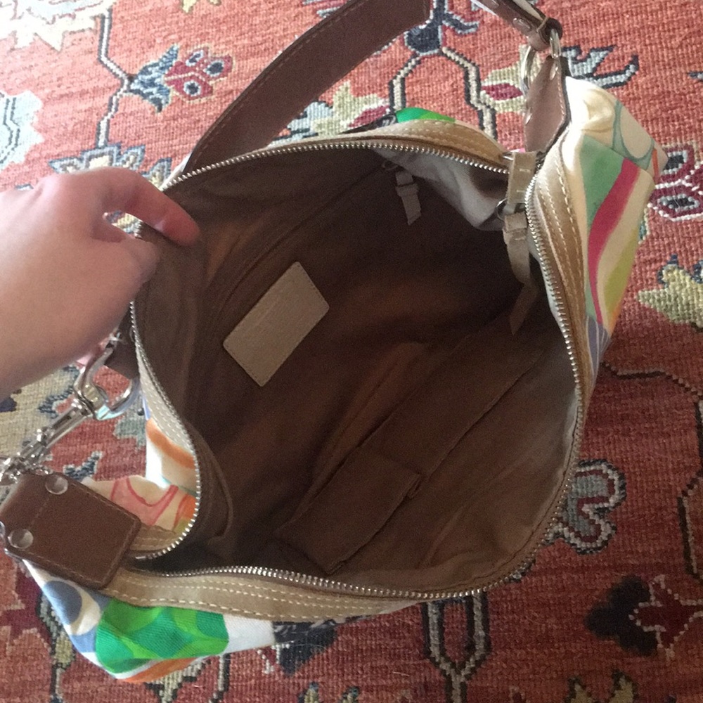 Spring Coach Bag - Picture 3 of 3